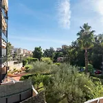 Διαμέρισμα Guesthost - Bright Terrace Near