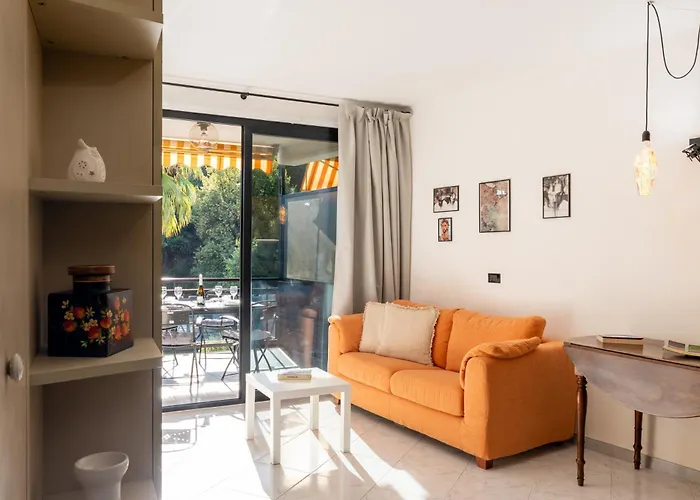 Apartment Guesthost - Bright Terrace Near